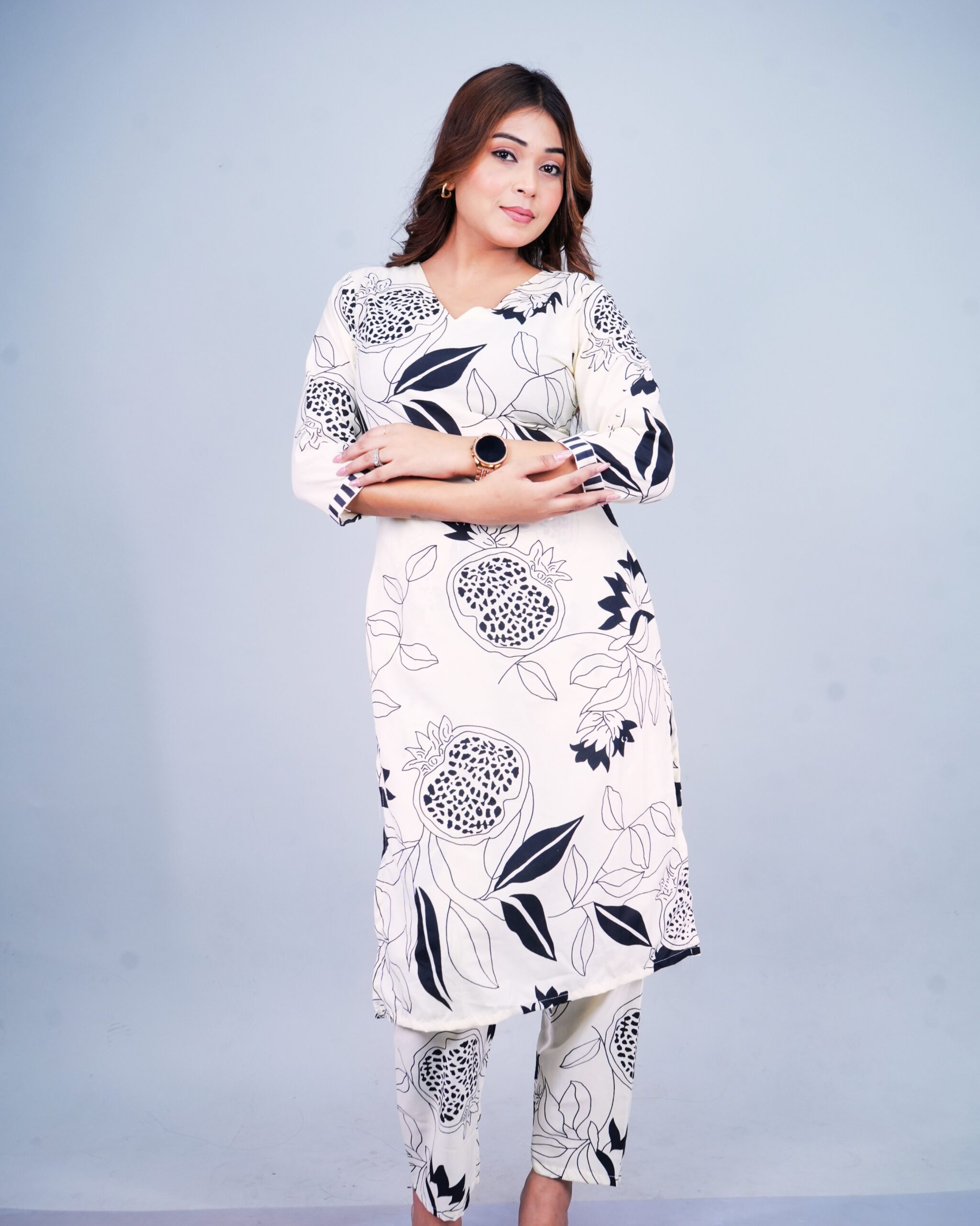 Women’s Printed Pattern Cotton Kurti with Pant Set